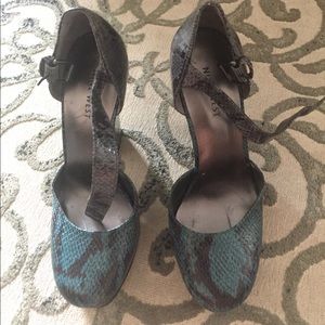 Nine West platform sandals